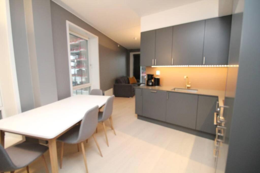 Nordic Host Apts - Opera House, Munch And Maaemo / 2Bd City Center Oslo Buitenkant foto